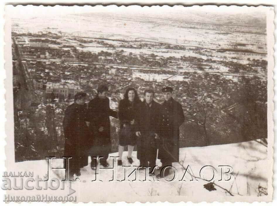 LITTLE OLD PHOTO KYUSTENDIL YOUTH OUT OF TOWN G918