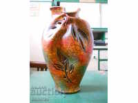 Ceramic vase (craftsmanship)