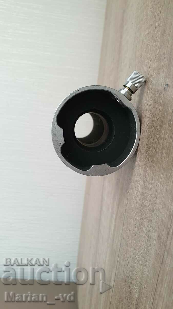 Delivery of Dovetail type adapter for M40 Carl Zeiss microscope Delivery of Dovetail type adapter for M40 Carl Zeiss microscope