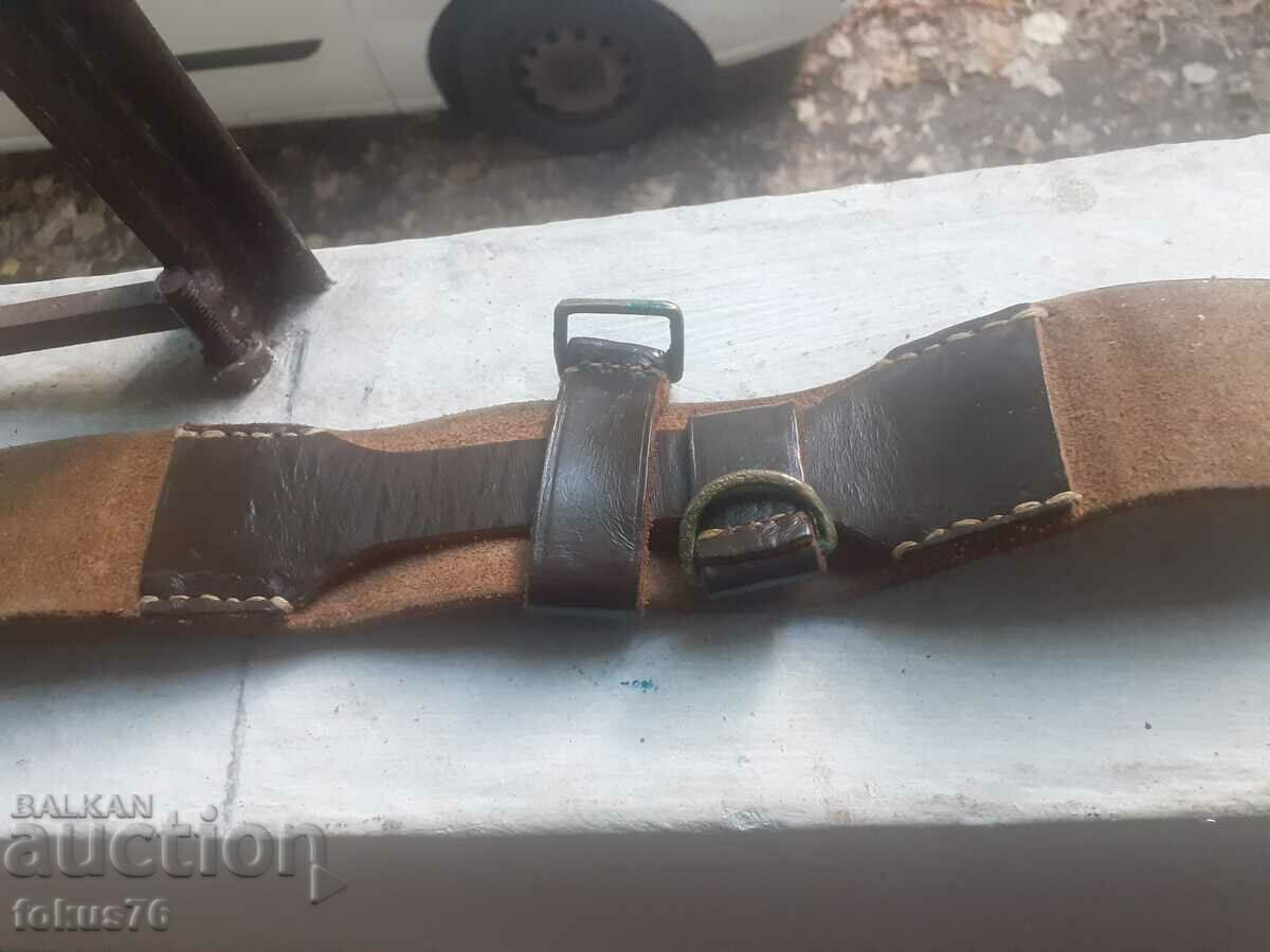 Officer's wide leather belt - very long - 7 Officer's wide leather belt - very long - 7