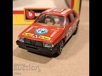 Bburago Alfa Romeo 33 Rally 1/43 количка модел с кутия