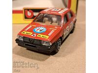 Bburago Alfa Romeo 33 Rally 1/43 количка модел с кутия