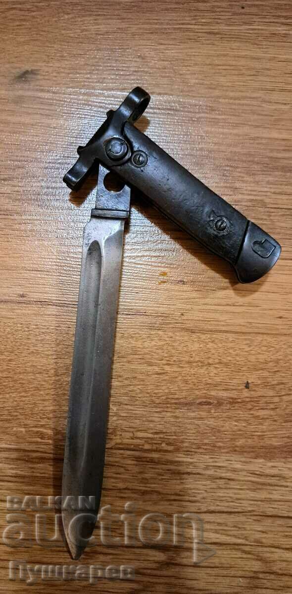 M38 folding bayonet