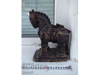 Trojan horse figure