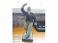 Antique porcelain figurine - kung fu fighter (China)