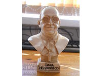 Alabaster bust - Pope Francis (Italy)