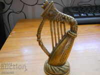 A bronze harp