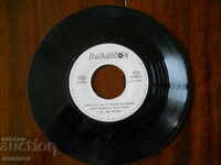 Small gramophone record "Lili Ivanova and Asen Gargov"