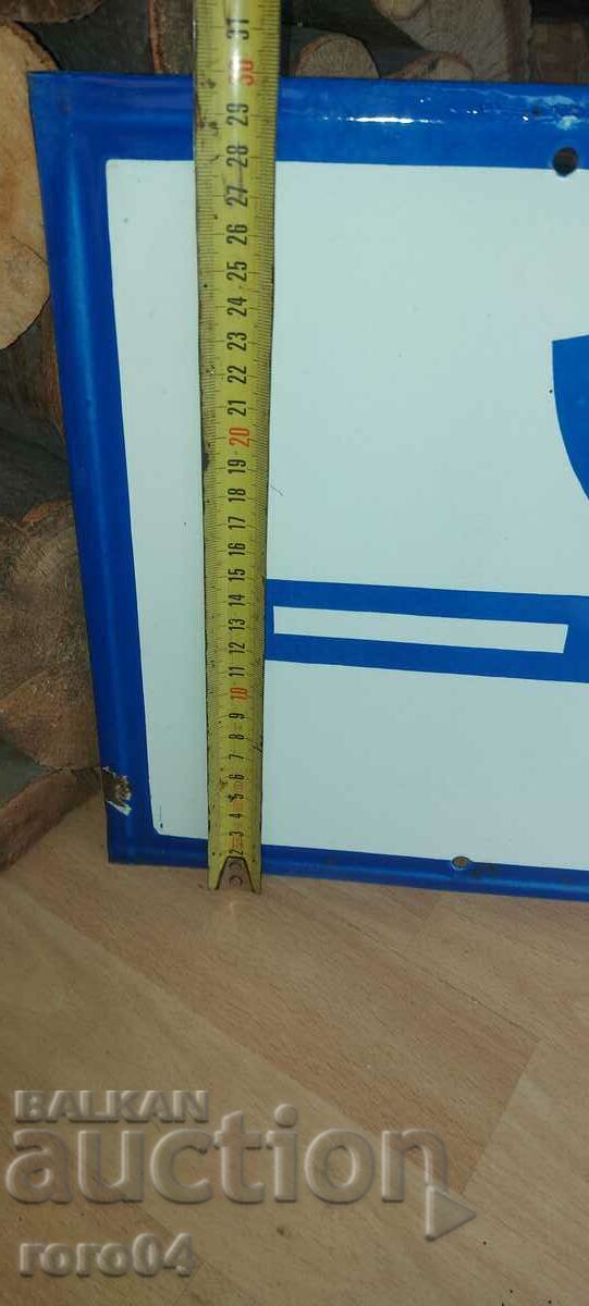 Auction OLD ENAMEL SIGN Auction OLD ENAMEL SIGN