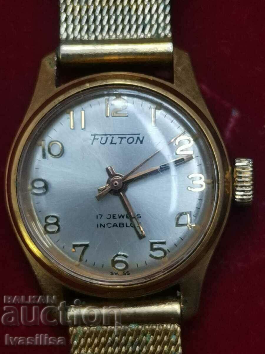 Швейцарски часовник FULTON 10 микрона позлата.