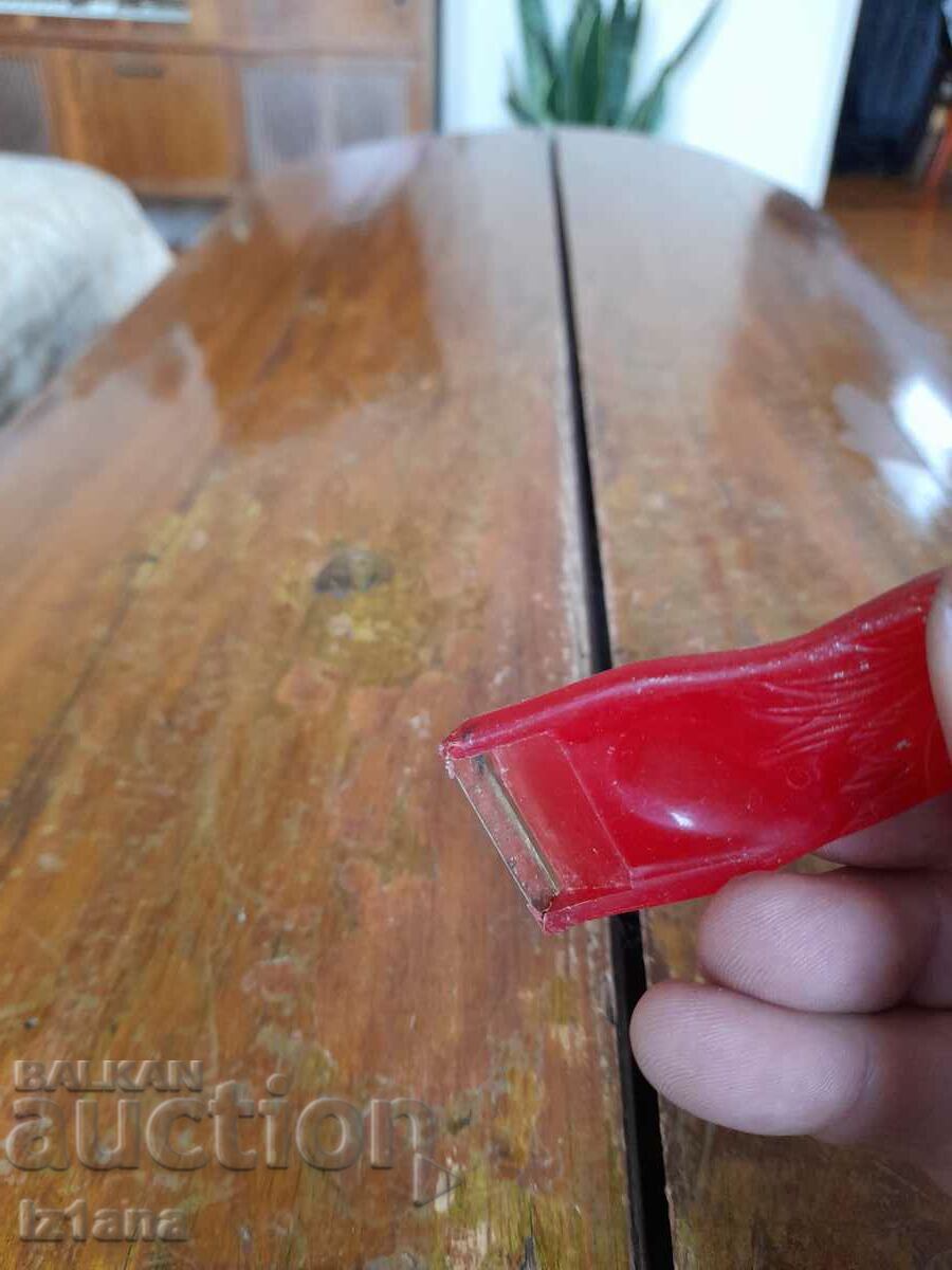 Delivery of Old souvenir knife Delivery of Old souvenir knife