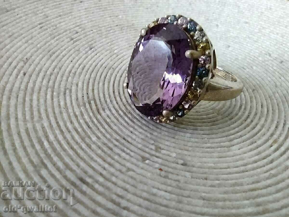 Auction GORGEOUS GOLD RING, AMETHYST and MULTICOLORED SAPPHIRES Auction GORGEOUS GOLD RING, AMETHYST and MULTICOLORED SAPPHIRES