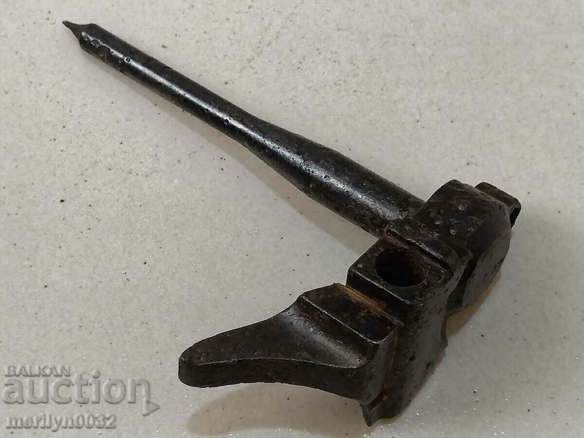 Part, detail striker for Schwarz Loze machine gun 07/12 WW1 WW2 with price 168.00 BGN | € 85.90 Part, detail striker for Schwarz Loze machine gun 07/12 WW1 WW2 with price 168.00 BGN | € 85.90