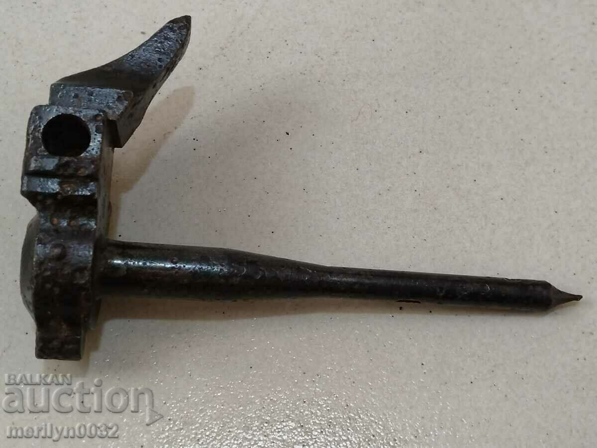 Part, detail striker for Schwarz Loze machine gun 07/12 WW1 WW2