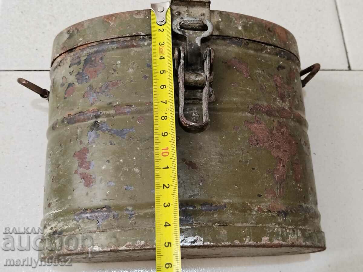 Delivery of WWII Wehrmacht WW2 Metal Binocular Case Delivery of WWII Wehrmacht WW2 Metal Binocular Case