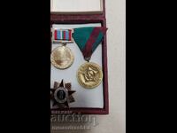 Medals, badge Frontovik