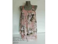 Women's tank top with lace