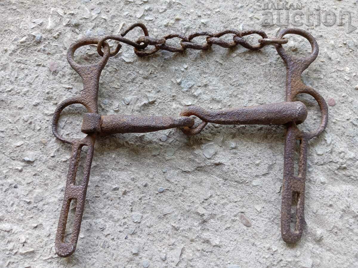 Auction Old wrought bridle bridle wrought iron, harness Auction Old wrought bridle bridle wrought iron, harness