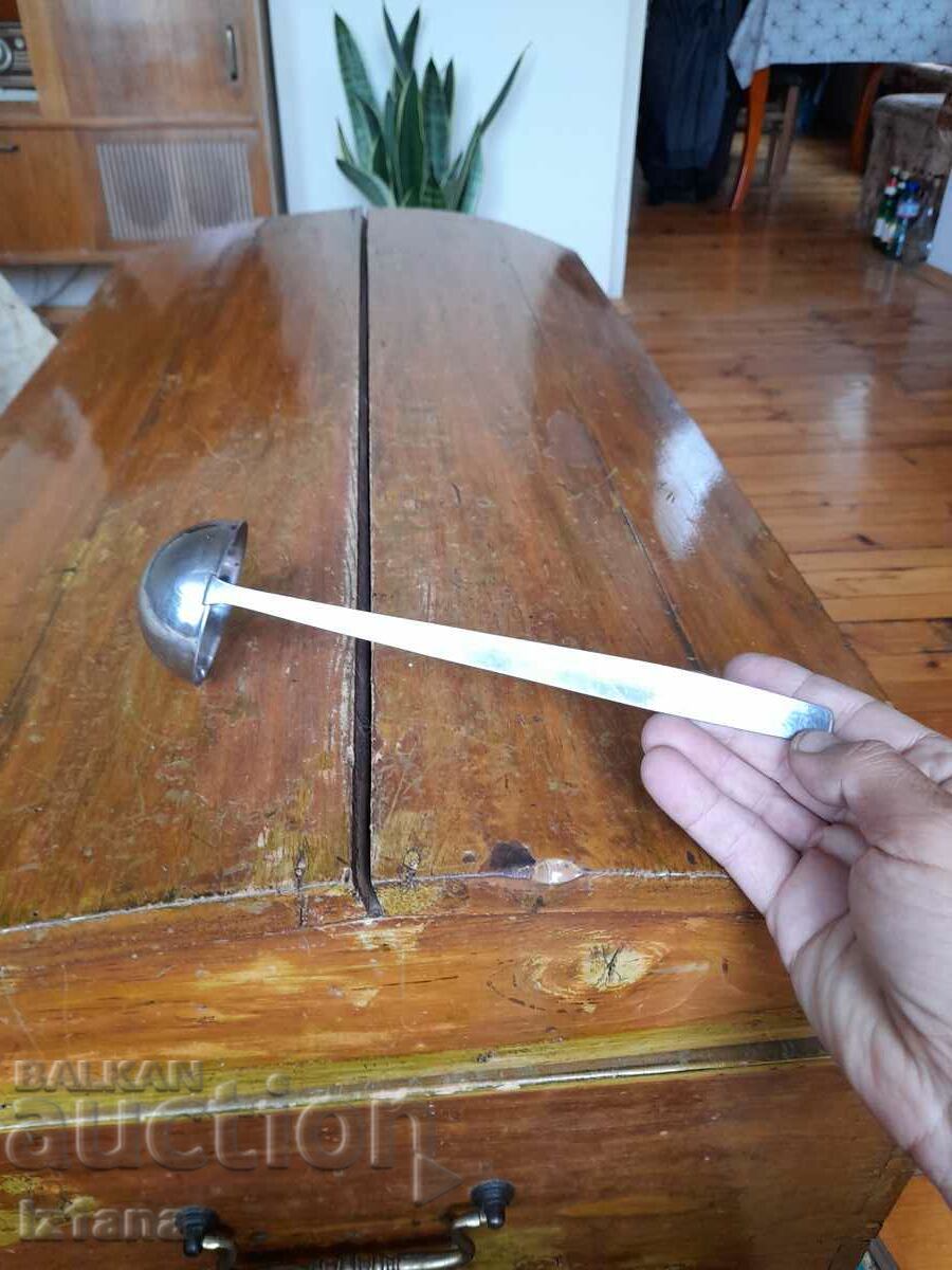 Delivery of An old ladle Delivery of An old ladle