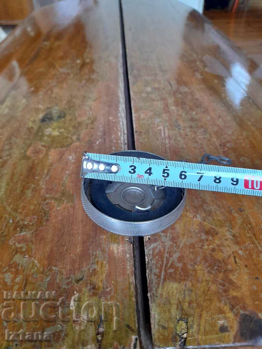 Delivery of Old tank cap Delivery of Old tank cap