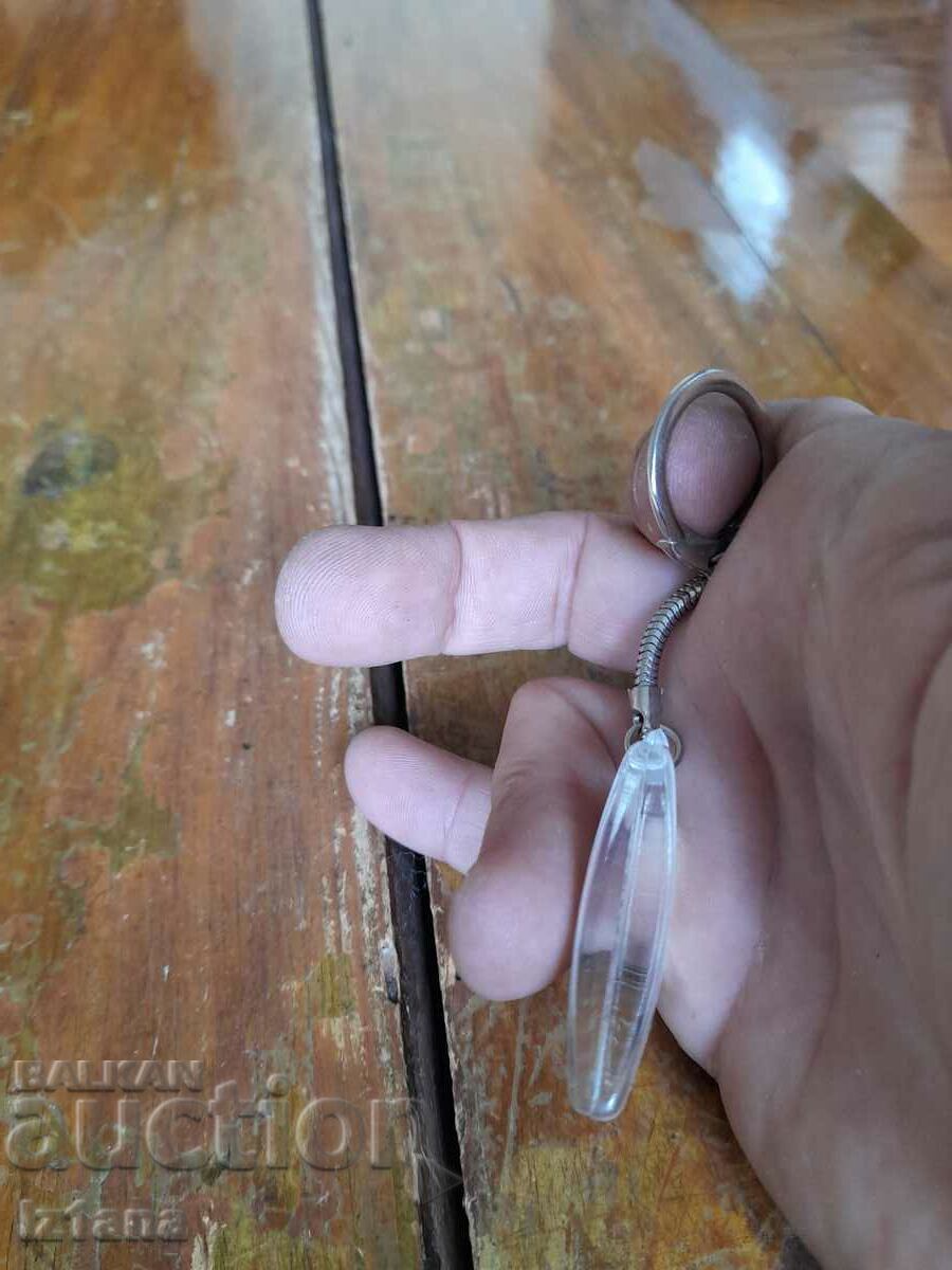 Licitație Breloc vechi Lucky Strike Licitație Breloc vechi Lucky Strike