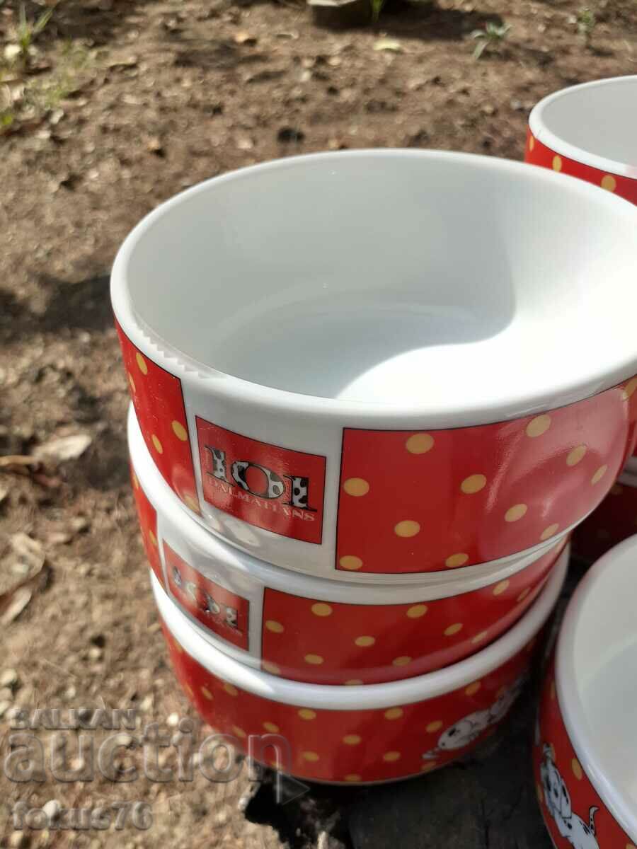 Детски българси порцелан порцелан купички далматинци с цена 69.00 лв. | € 35.28 Детски българси порцелан порцелан купички далматинци с цена 69.00 лв. | € 35.28