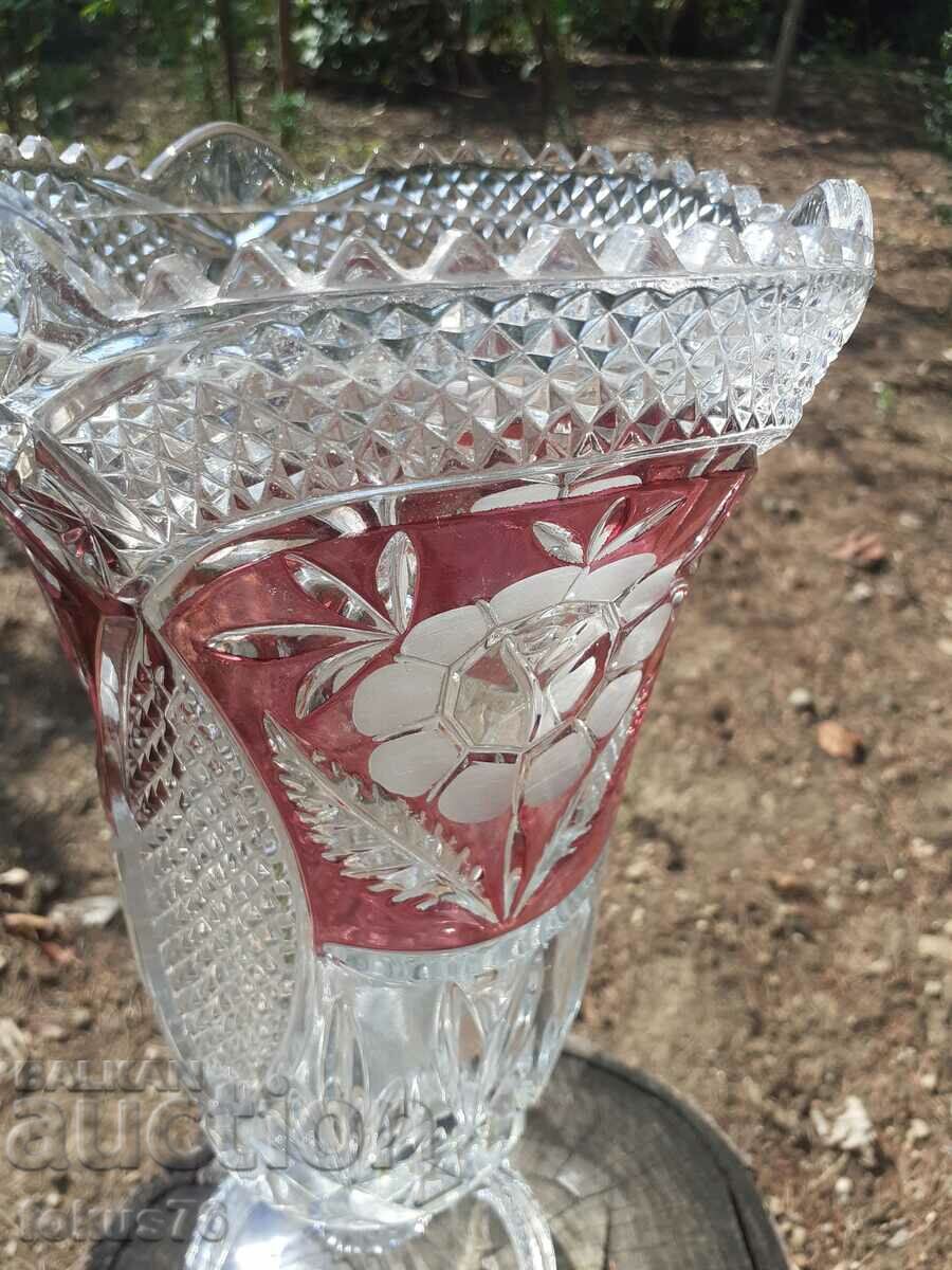 Μεγάλο κρυστάλλινο βάζο Bohemia με τιμή 149.00 BGN | € 76.18 Μεγάλο κρυστάλλινο βάζο Bohemia με τιμή 149.00 BGN | € 76.18