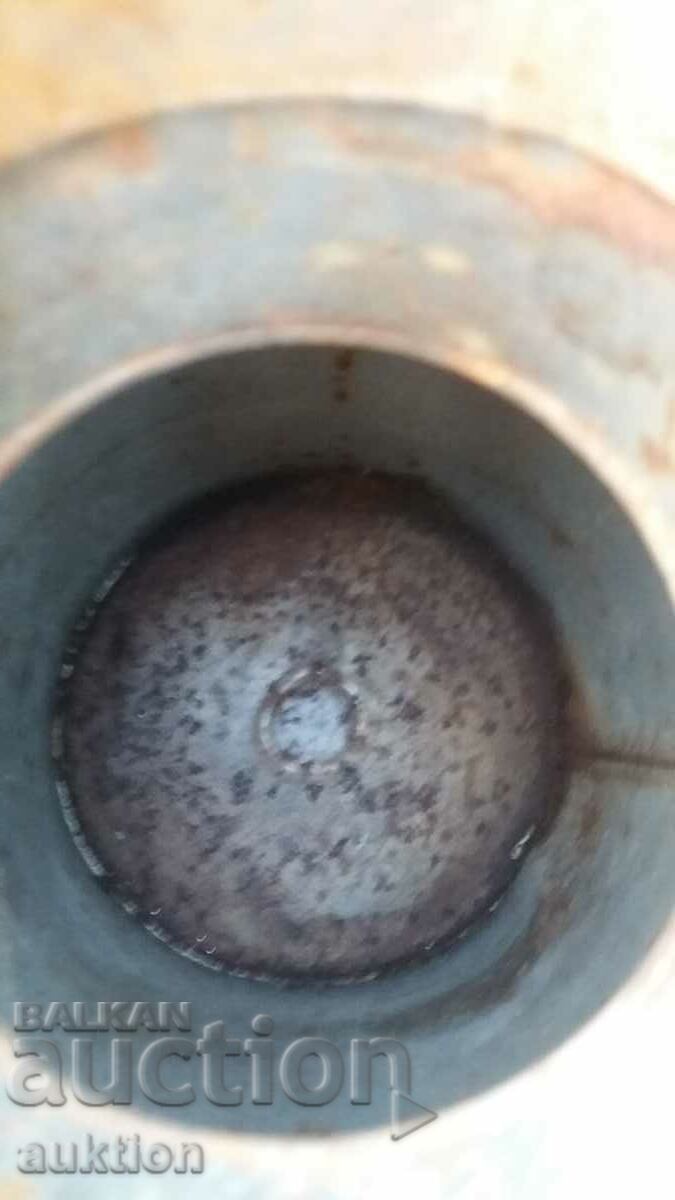 Auction SOLID METAL CUTTER FOR MILK, BUTTER, ETC. Auction SOLID METAL CUTTER FOR MILK, BUTTER, ETC.