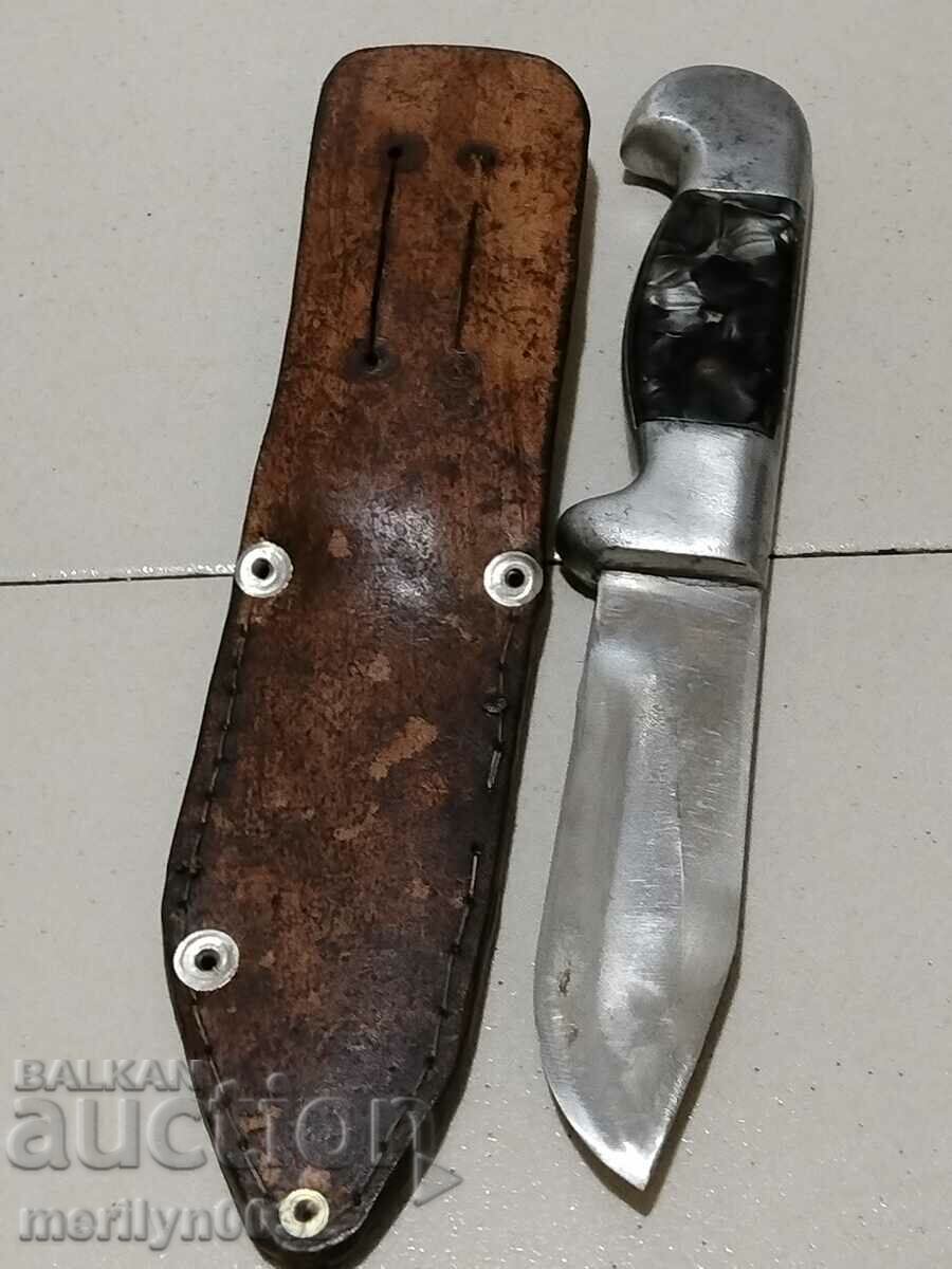 Auction Old tourist knife with leather sheath Auction Old tourist knife with leather sheath