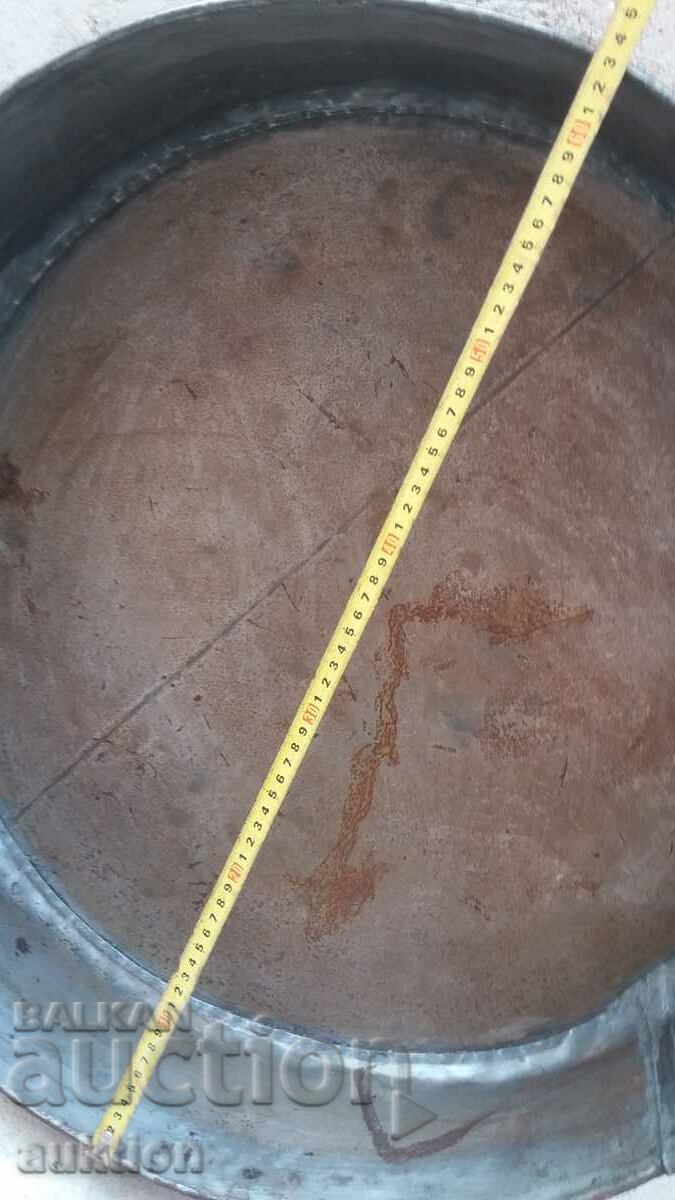 Delivery of OLD MAIVA WROUGHT TRAY FOR LUTENICE, LAMB, ETC. Delivery of OLD MAIVA WROUGHT TRAY FOR LUTENICE, LAMB, ETC.