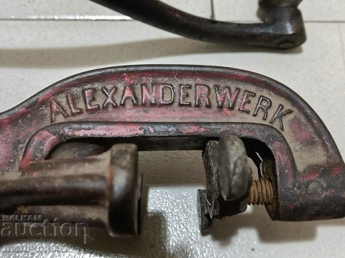 Auction  Old meat grinder meat grinder Germany