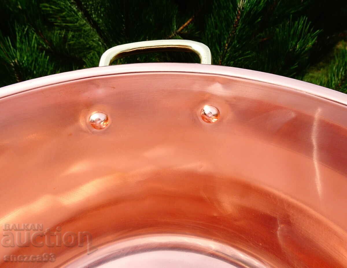 Auction Copper pot, copper pan for lyutenitsa and jam 10 l Auction Copper pot, copper pan for lyutenitsa and jam 10 l