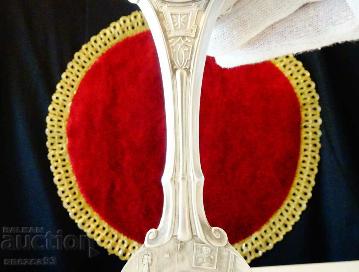 Auction  Pewter spoon with painting by Hans Thoma.