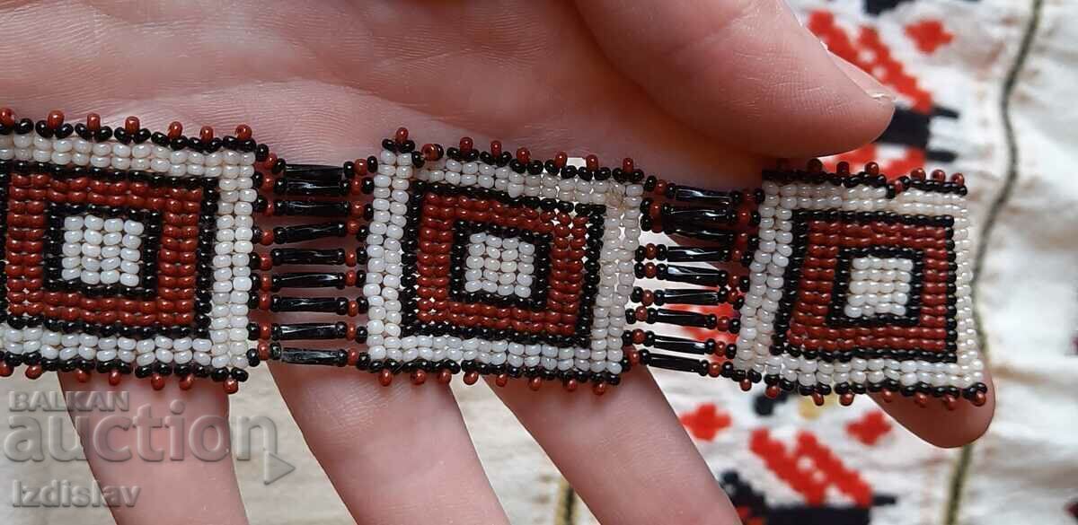 Auction Very old bead jewelry, bracelet Auction Very old bead jewelry, bracelet