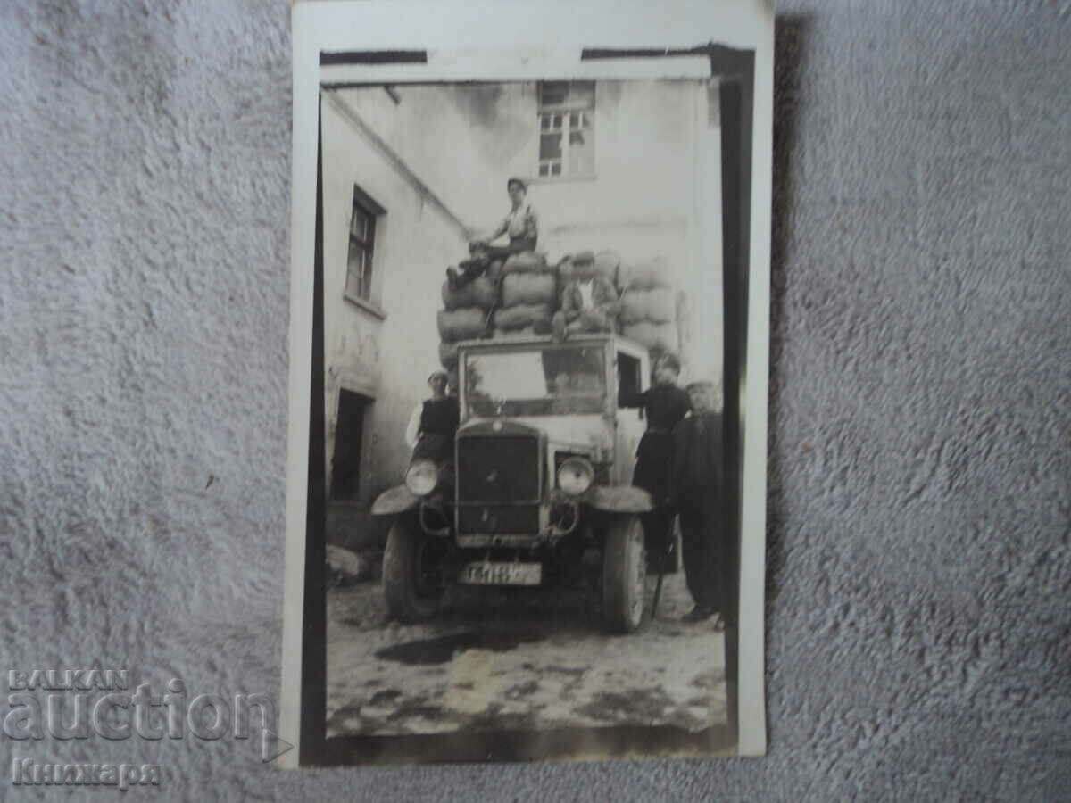 Old photo Truck