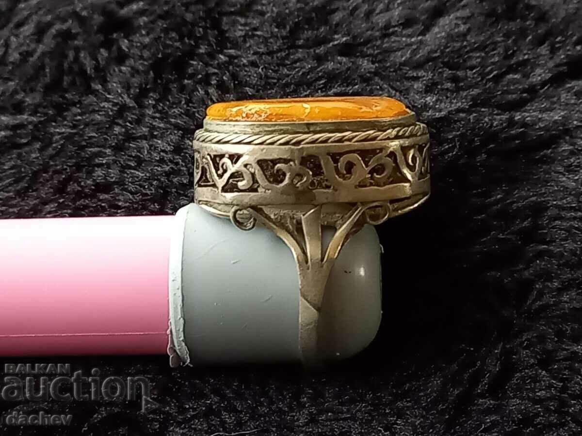 Inel de uzură Pafta de colecție rar forjat vintage cu preț € 28.00 | 54.76 BGN Inel de uzură Pafta de colecție rar forjat vintage cu preț € 28.00 | 54.76 BGN