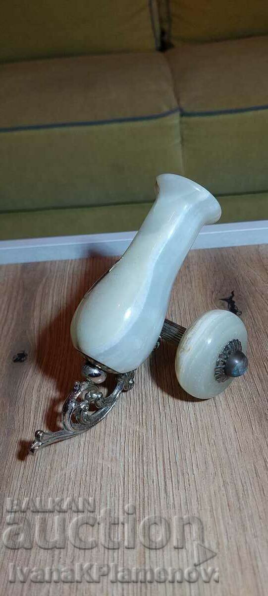 Souvenir marble with price € 8.00 | 15.65 BGN