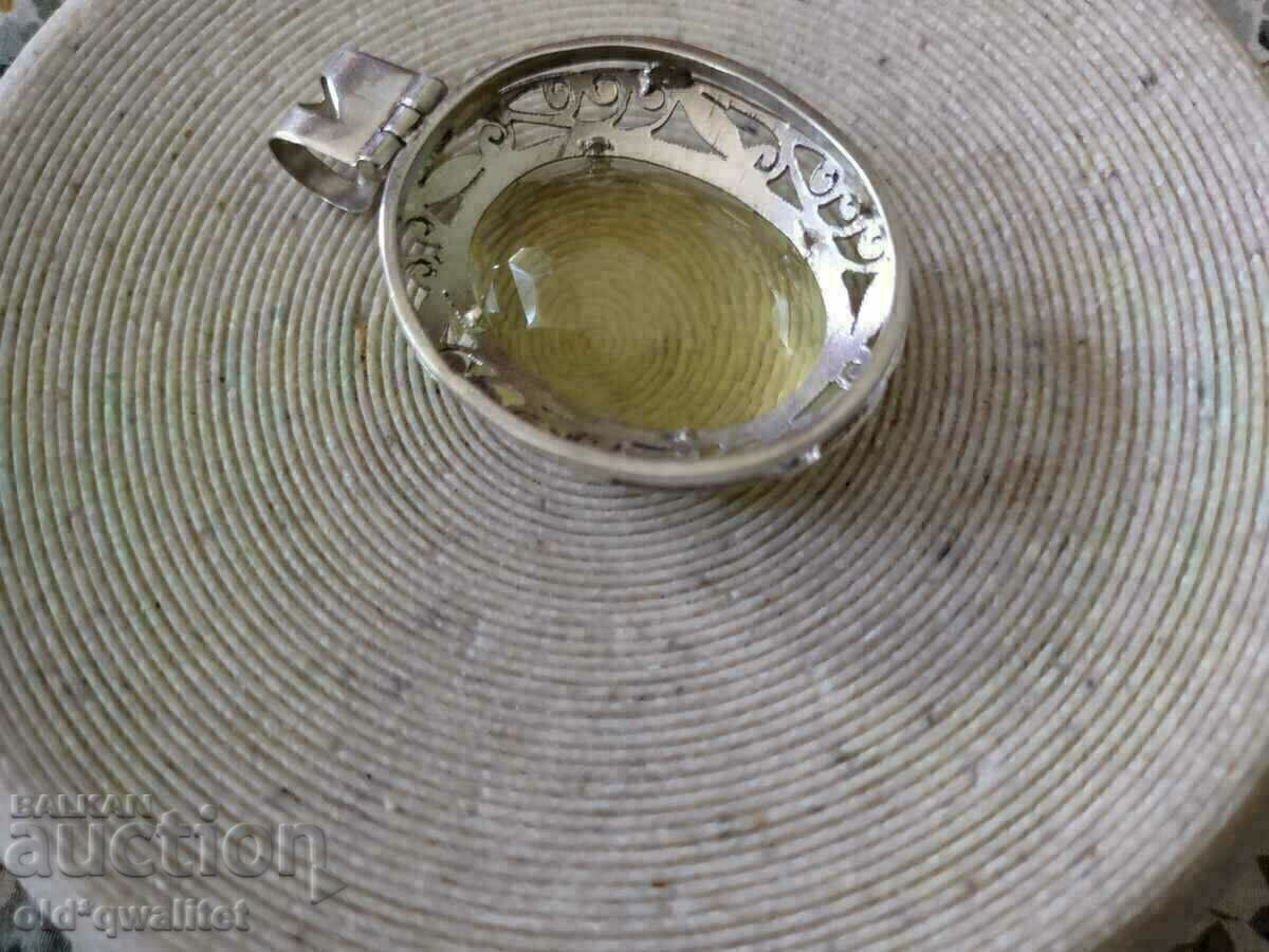 Exquisite Locket pendant with huge Citrine, 925 silver with price 497.00 BGN | € 254.11 Exquisite Locket pendant with huge Citrine, 925 silver with price 497.00 BGN | € 254.11