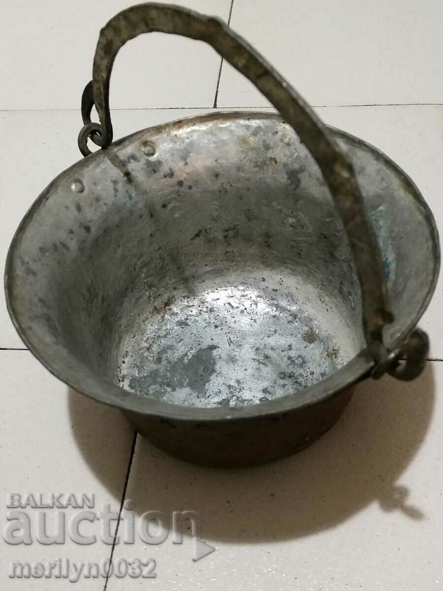 Old copper cauldron copper copper vessel - 7 Old copper cauldron copper copper vessel - 7