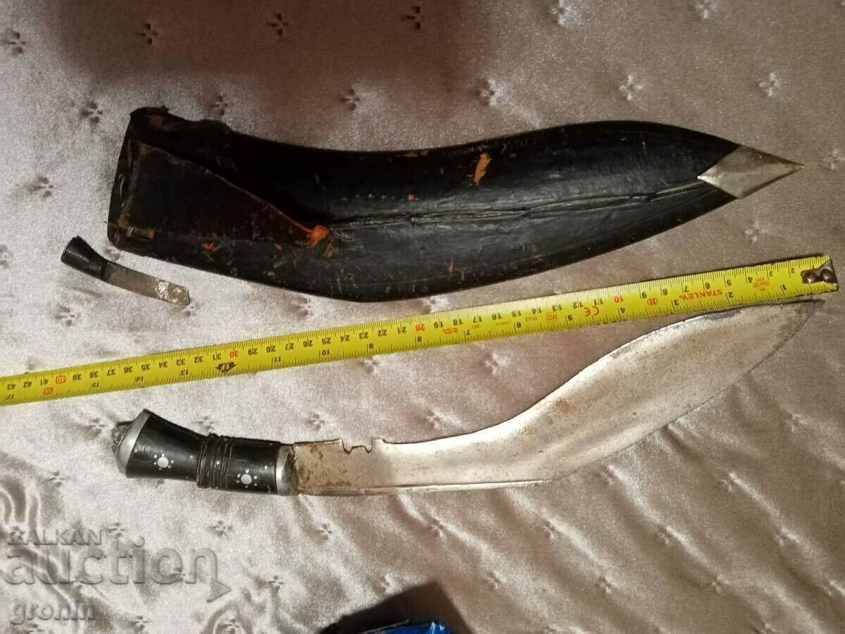 Old knife, large military, combat Kukri, Nepal, bone, cania, - 6 Old knife, large military, combat Kukri, Nepal, bone, cania, - 6
