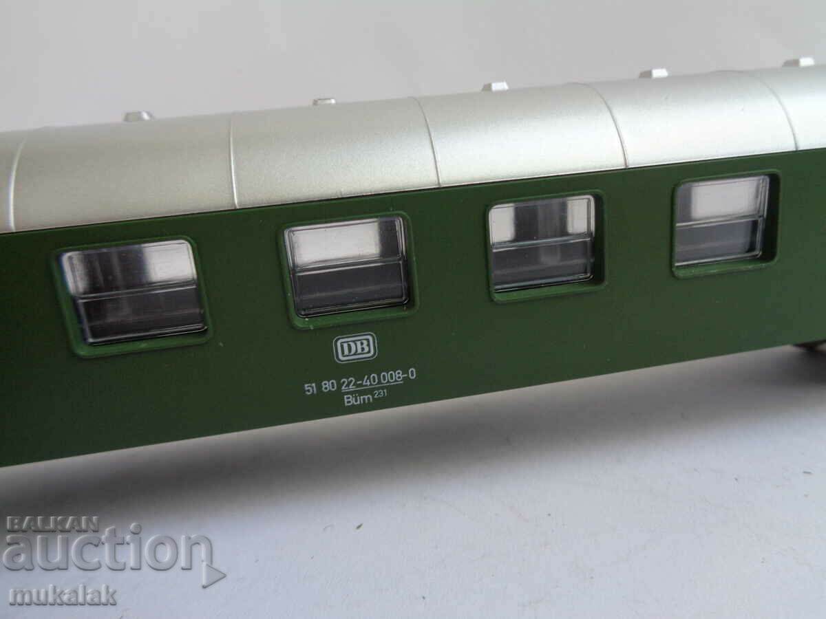 LIMA ?? H0 1/87 VAGON CALATOR TREN TREN CALE FER cu preț 20.00 BGN | € 10.23 LIMA ?? H0 1/87 VAGON CALATOR TREN TREN CALE FER cu preț 20.00 BGN | € 10.23