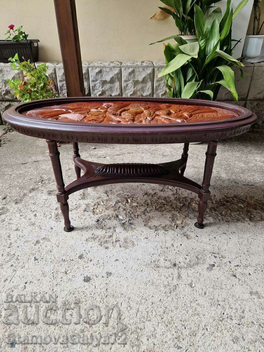 Auction  Wonderful antique wood carving coffee table