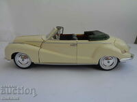 1:18 MAISTO/ BMW 502 MODEL TROLLEY DE JUCARIE