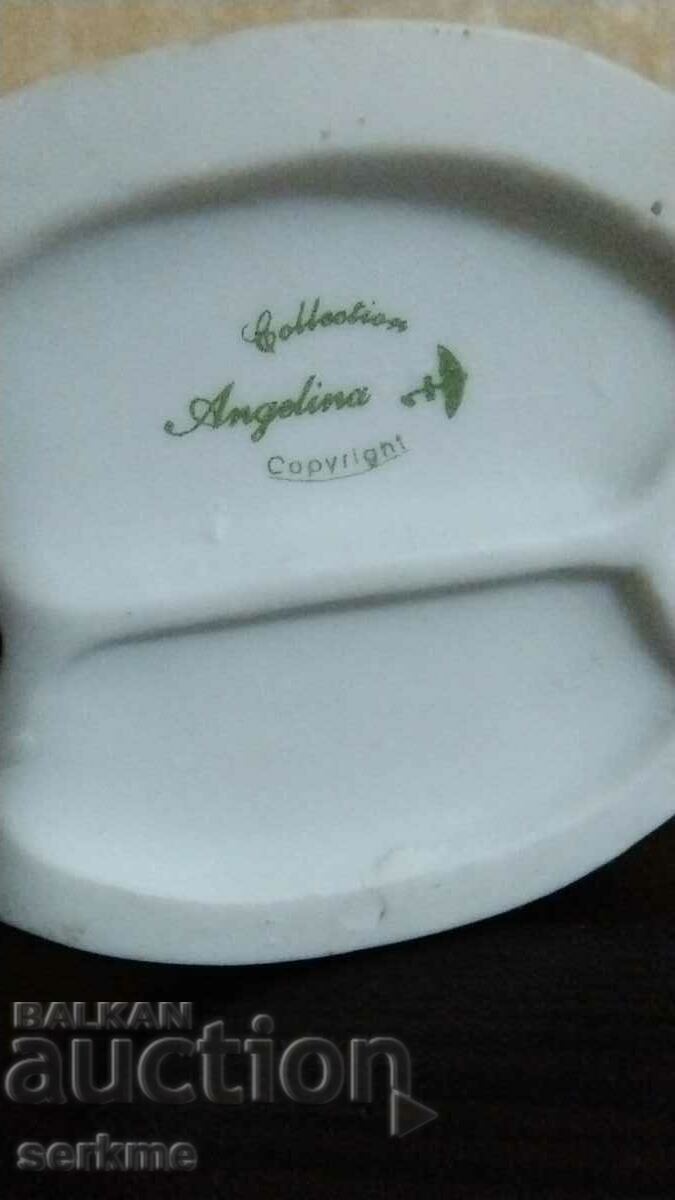 Porcelain figure - 6 Porcelain figure - 6