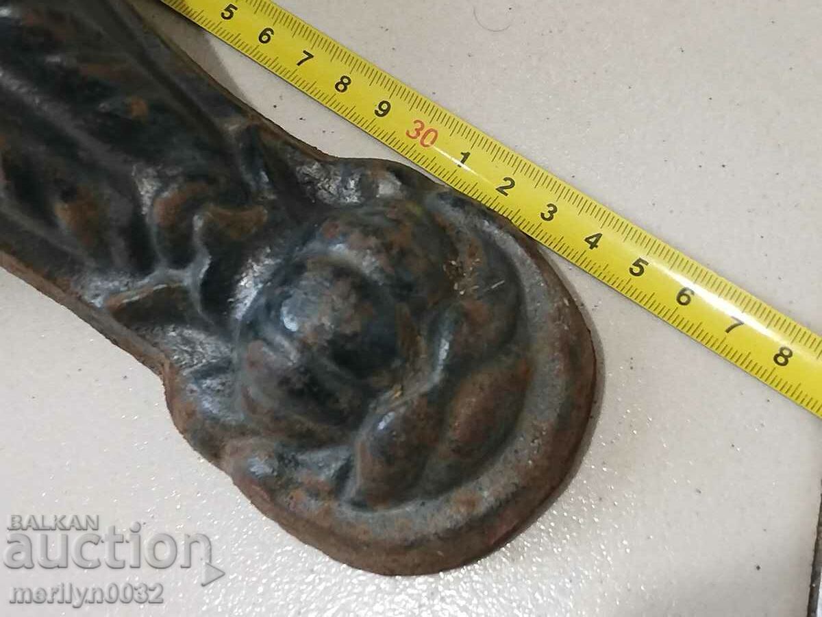 Early 20th century relief cast iron tripod table stand - 5