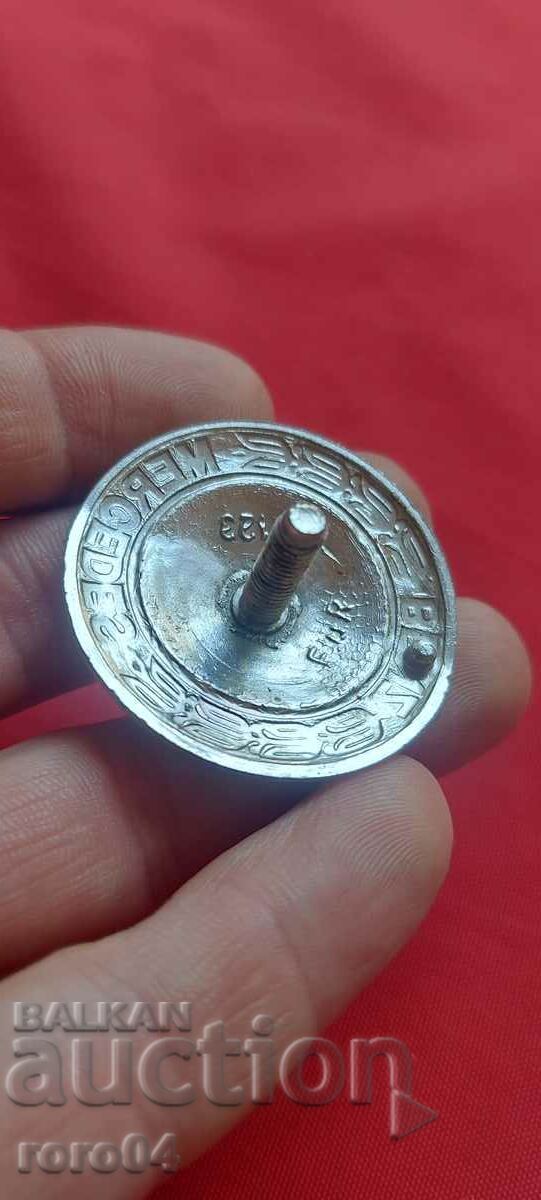 MERCEDES BENZ - 5 MERCEDES BENZ - 5