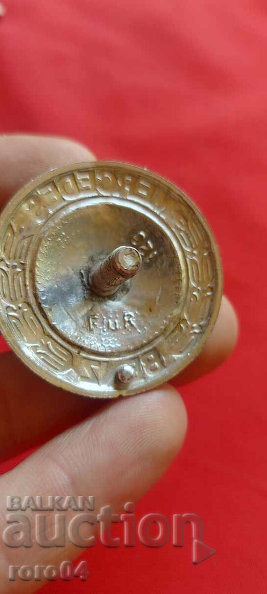 MERCEDES BENZ - 6 MERCEDES BENZ - 6