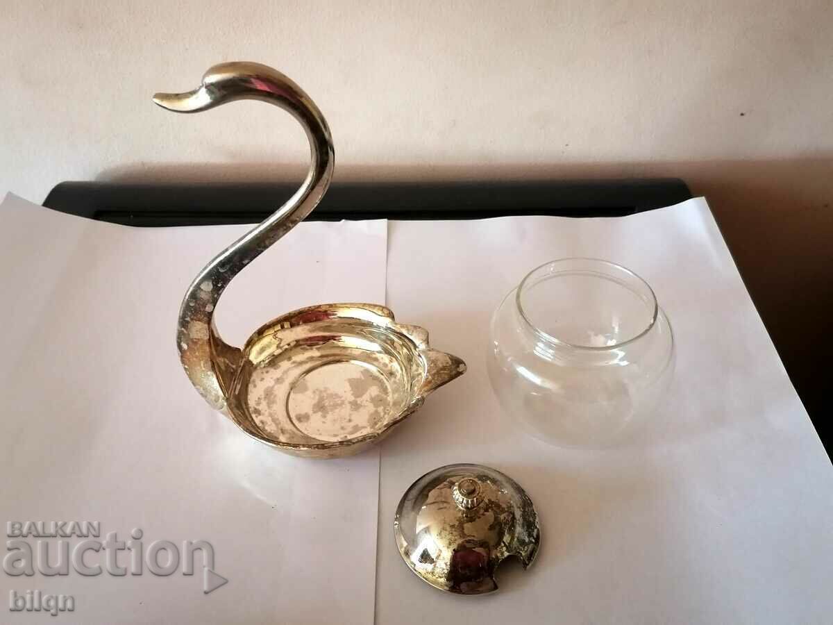 Delivery of Great Silver Plated Swan Dish For Sauces Etc. Delivery of Great Silver Plated Swan Dish For Sauces Etc.