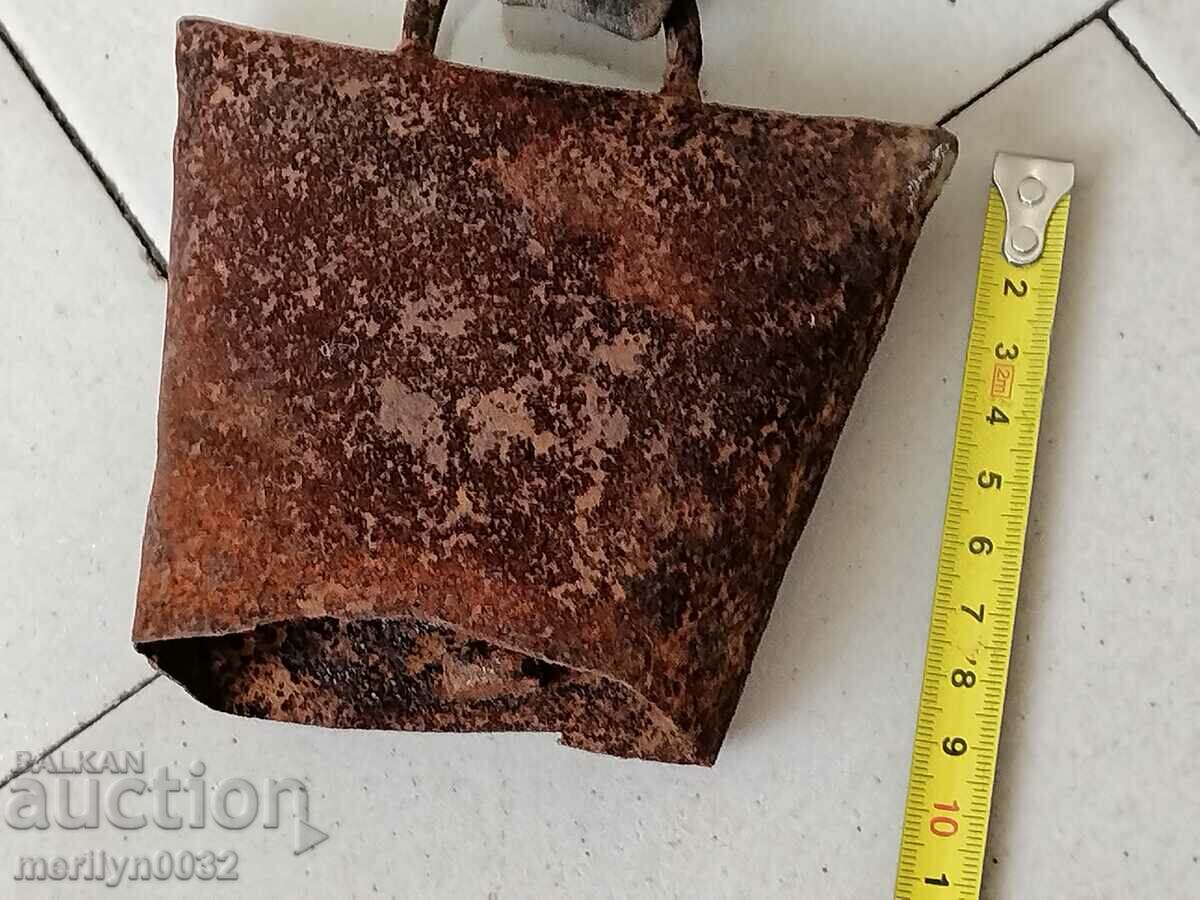 An old little clapper, chan, bell - 5