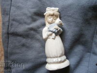 Porcelain figure 14cm marking